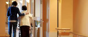 Laut einer aktuellen Studie dürfte die Zahl der Pflegebedürftigen in Deutschland sich bis 2050 nahezu verdoppelt haben – auf rund vier Millionen Menschen.