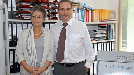Brandenburgs Ministerpräsident Matthias Platzeck mit der Diktaturbeauftragten Ulrike Poppe.
