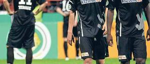 Abschied vom Pokal. Unions Spieler verarbeiten das Scheitern in Essen. Foto: dapd