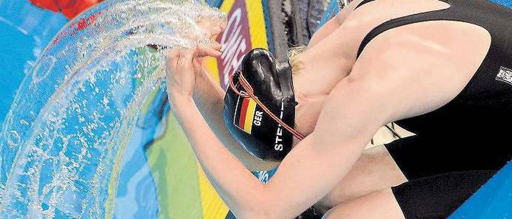 Wasser auf mein Haupt. Britta Steffen will bei der Schwimm-WM in Schanghai keine weiteren Rennen mehr bestreiten. 