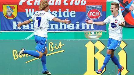 Sie schafften die Sensation: Marc Schnatterer (l.) und Christian Sauter schossen Werder Bremen aus dem DFB-Pokal.