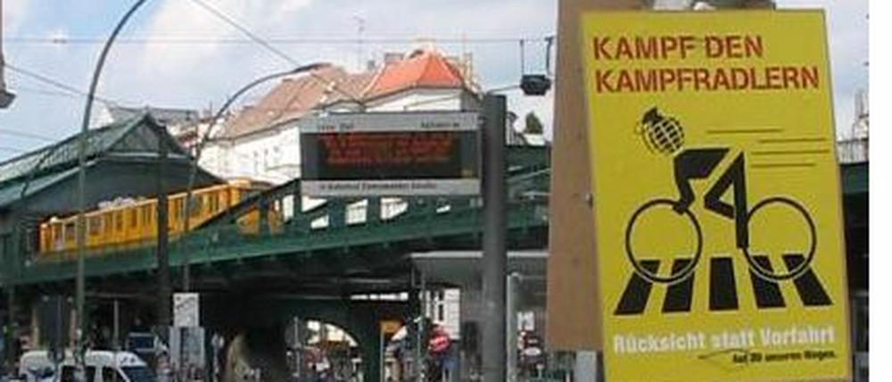 Die Kampagne "Kampf den Kampfradlern" in Prenzlauer Berg und Mitte. Ein Screenshot aus dem Blog www.rad-spannerei.de