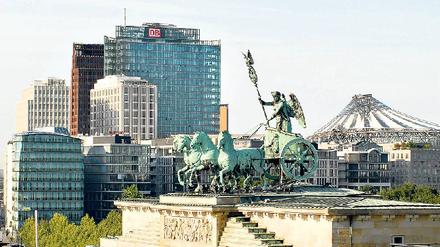 Unterwegs zur Weltstadt. Berlin kann mehr, meint der Essayist Norbert Kostede. Er fordert die Berliner Politik auf, ihre „konzeptionelle Bescheidenheit“ abzulegen. Um im Wettstreit der Metropolen mithalten zu können, müsse die Stadt auch mehr wollen als bisher. 