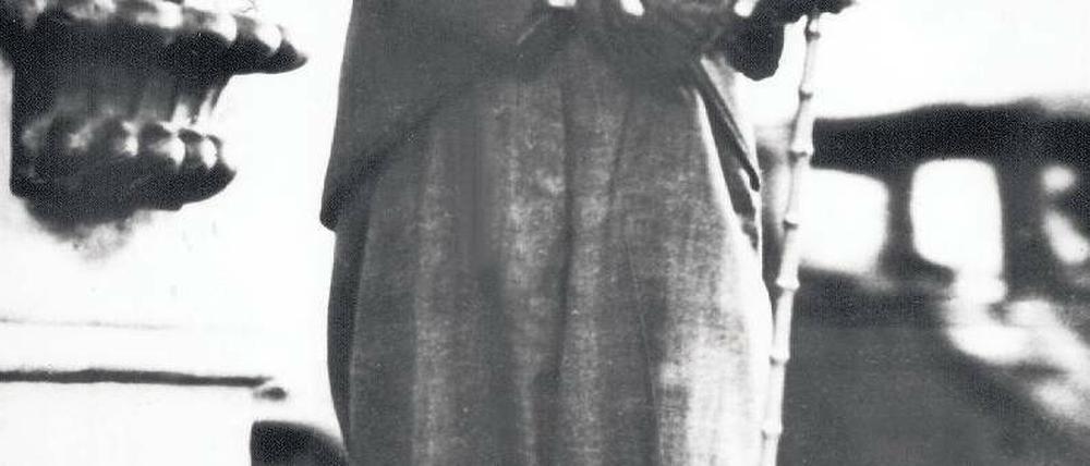 Stock, Hut, Entengang. Charlie Chaplin (1889 – 1977) in seiner Paraderolle.Foto: dpa
