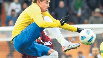 Laut Maradona ein Rotzlöffel. Brasiliens Stürmer Neymar muss mit seinem Team bei der Copa gegen Ekuador gewinnen. Foto: AFP