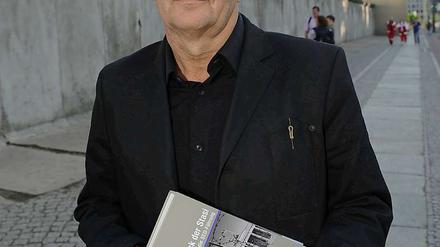 Roland Jahn, der Bundesbeauftragte für Stasi-Unterlagen hat bei seinem Amtsantritt Aufarbeitung versprochen. Nun liegt das von ihm bestellte Gutachten vor.