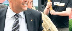 Konfrontationskurs. Gegen die Pläne von Innenminister Hans-Peter Friedrich gibt es massive Proteste. 