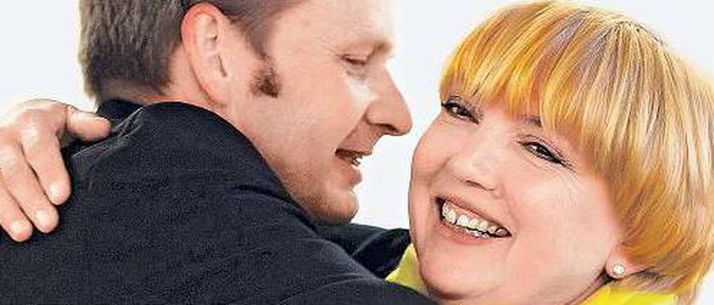 Umarmungsstrategie. Während Claudia Roth, Bundesvorsitzende der Grünen, gerne an das Herz der Partei appelliert, ist der Berliner Fraktionschef Volker Ratzmann eher der Mann für die sachliche Analyse. Machtbewusst ist er aber auch.