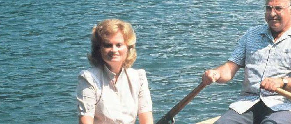 Lächelnd zeigte sich Hannelore Kohl an der Seite ihres Ehemanns Helmut, wie hier am Wolfgangsee im Sommer 1986 – auch, wenn ihr gar nicht danach zumute war.