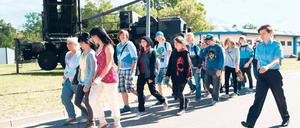Willkommen bei der Bundeswehr. Schüler einer Sekundarschule aus Halberstadt besuchten Ende Mai eine Kaserne in der Region. 