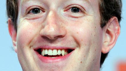 Facebook-Gründer Mark Zuckerberg dürften die aktuelle Bewertungen seines Unternehmens freuen. Er ist der jüngste Milliardär aller Zeiten. 