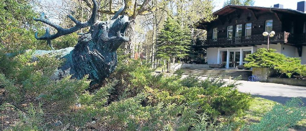 Nostalgisch. Das Jagdschloss Hubertusstock ist nur eine Kopie. 