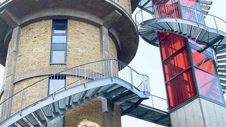 Turmfrau. Sarah Philips verwandelte den Wasserturm in ein „Biorama“. 