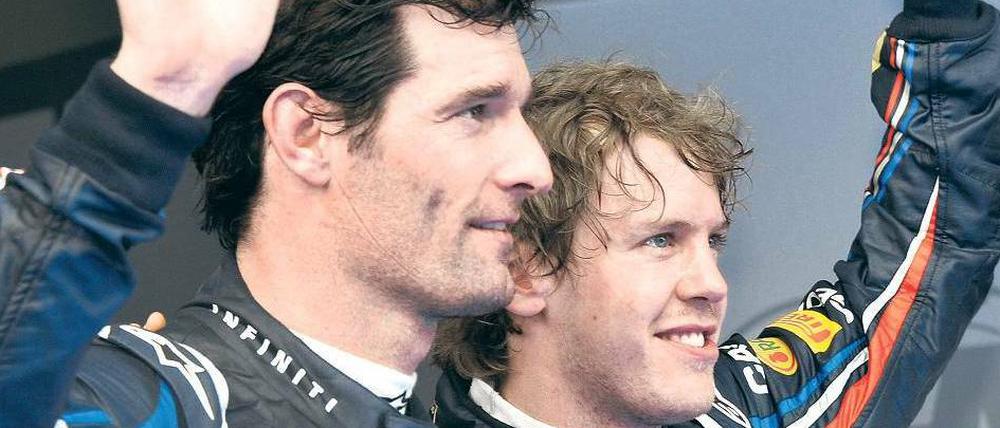 Gute Freunde? Mark Webber (l.) steht mittlerweile im Schatten von Sebastian Vettel.