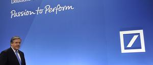 An Deutsche-Bank-Chef Josef Ackermann scheiden sich die Geister.