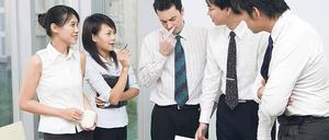 Nicht zu direkt. In der Zusammenarbeit mit Chinesen sollte man ein „Nein“ besser vermeiden. Besser kommt an, zu sagen: „Wir sehen, was wir tun können“. Foto: Imago