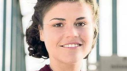 Auf Events gesetzt. Am Montag ist Katharina Wackernagel im ZDF-Film „Liebe deinen Feind“ zu sehen. Darin spielt sie Gesa, eine charakterstarke Frau, die nach Ende des Zweiten Weltkrieges zwischen zwei Männern steht, einem Engländer und einem Deutschen. Foto: ZDF