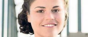 Auf Events gesetzt. Am Montag ist Katharina Wackernagel im ZDF-Film „Liebe deinen Feind“ zu sehen. Darin spielt sie Gesa, eine charakterstarke Frau, die nach Ende des Zweiten Weltkrieges zwischen zwei Männern steht, einem Engländer und einem Deutschen. Foto: ZDF