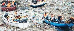 400 Jahre braucht eine Plastiktüte, um zu verrotten. In manchen Ländern, wie hier in Bulgarien, verstopft Plastikmüll die Gewässer.