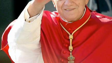 Winkt bald den Berlinern zu: Papst Benedikt XVI.