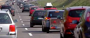 Ostern wie immer: Stopp and Go auf deutschen Straßen.