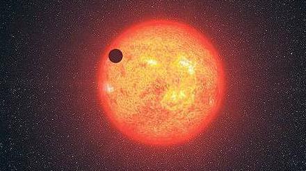 Glühender Gong. Je nach Größe, Temperatur und innerem Aufbau können Sterne charakteristische Schwingungen erzeugen, ähnlich einer riesigen Glocke. Diese Eigenschaft wurde jetzt an gleich 500 Sternen nachgewiesen. Die Wissenschaftler nutzten dafür Daten eines Weltraumteleskops, das vor allem für die Suche nach fernen Planeten bekannt ist. 