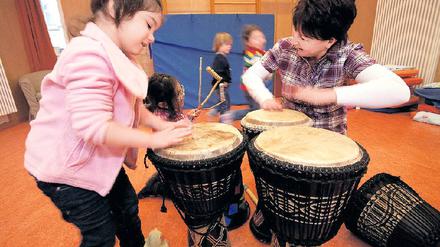 Pädagogen gefragt. Allein die öffentlichen Kitas in Berlin haben mehr als 300 Stellen frei.Foto: dpa