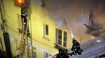 Nach gut zwei Stunden hatten die Rettungskräfte die Flammen unter Kontrolle.