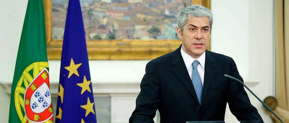 Portugals Premierminister Jose Socrates während seiner Fernsehansprache.