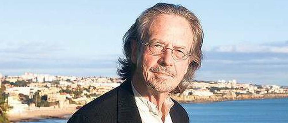 Daheim zwischen Adria und Atlantik. Der österreichische Schriftsteller Peter Handke vor der Kulisse Lissabons. 