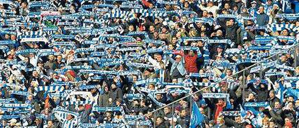 Ausverkauft. Hertha kontra Union – das wollten im Februar 74 200 Leute im Olympiastadion sehen. Jetzt kommt Paderborn.