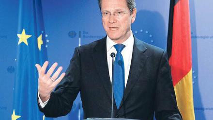 Als Staatsmann: Westerwelle am Montag in Brüssel. Bei den FDP-Gremiensitzungen in Berlin fehlte der Parteichef.