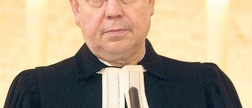 Im Kontakt. Der Papst hält die Evangelische Kirche zwar nur für eine „Gemeinschaft“. Aber er will sich trotzdem mit dem EKD-Chef Nikolaus Schneider austauschen. 