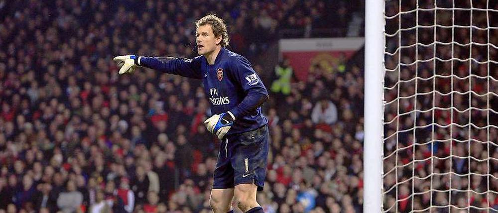 Jens Lehmann könnte bald wieder im Tor des FC Arsenal stehen.