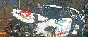 Hilft Heidfeld? In diesem Skoda verunglückte Robert Kubica. Lotus-Teamchef Eric Boullier erwartet, dass der Pole mehrere Monate ausfällt. Boullier nannte neben Ersatzfahrer Bruno Senna auch die derzeit vertragslosen Vitantonio Liuzzi und Nick Heidfeld als Kandidaten für das Cockpit. Foto: AFP