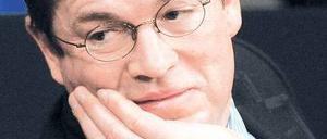Sparminister? Guttenberg fordert jetzt vielmehr eine Anschubfinanzierung. Foto: dpa