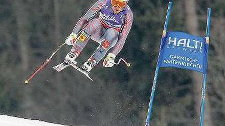 Freier Fall. Der Kanadier Erik Guay kam am besten mit der WM-Abfahrt zurecht, die teilweise mehr als 92 Prozent Steigung hat. 