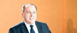 Der Professor. Axel Weber lehrte ab 2001 das Fach Internationale Ökonomie in Köln. Für seine Zeit an der ab 2004 Bundesbank war er beurlaubt. 