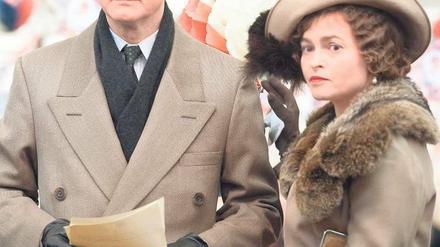 Er kam, sah und schwieg. Colin Firth als König George VI. An seiner Seite Helena Bonham Carter in der Rolle der Queen Elizabeth.