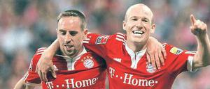 Da sind wir wieder. Franck Ribéry (links) und Arjen Robben, der zweimal traf, wirbelten zum ersten Mal seit langer Zeit gemeinsam. 