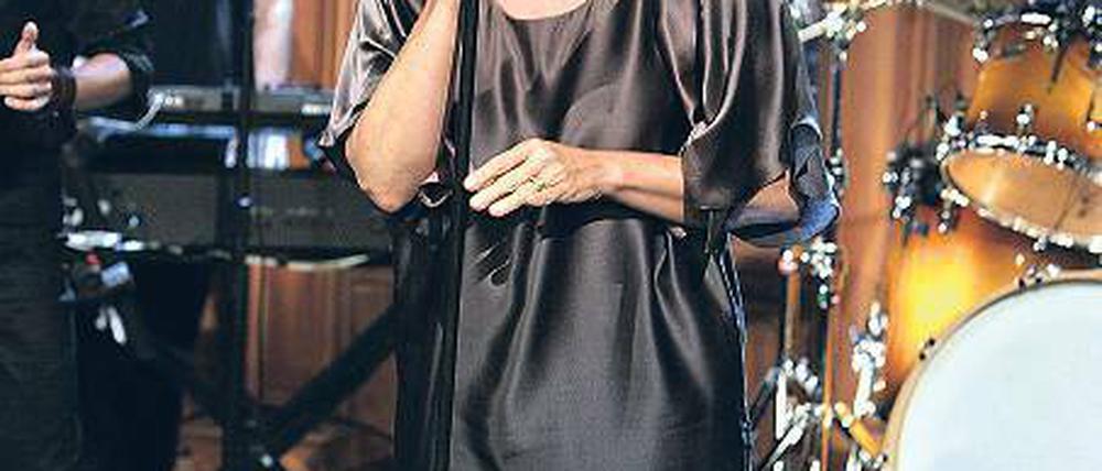 Belinda Carlisle
