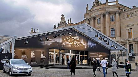 Fashion Week 2011: Vom 19. bis zum 22. Januar stand das Modezelt auf dem Bebelplatz wieder im Zentrum der Öffentlichkeit.