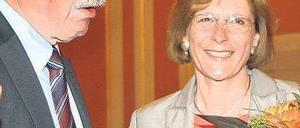 Kämpferisch. Ursula und Thilo Sarrazin, hier bei der Verabschiedungsfeier des ehemaligen Finanzsenators im April 2009 im Roten Rathaus.