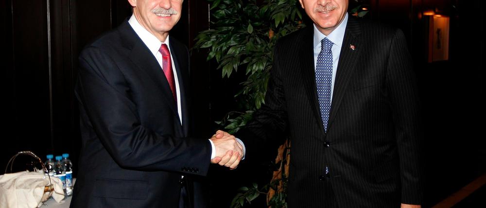 Georgios Papandreou (l.) und Recep Tayyip Erdogan.