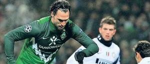 Alleingänger. Hugo Almeida war in Bremen nicht besonders integriert, erzielte in der Hinrunde aber die meisten Tore. Nun geht er für zwei Millionen Euro zu Besiktas. F