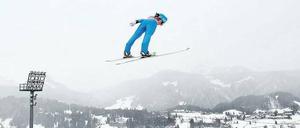 Zum Abheben. Oberstdorf hat bei der Nordischen Ski-WM 2005 und bei der Vierschanzentournee schon bewiesen, dass es Großveranstaltungen stemmen kann. 