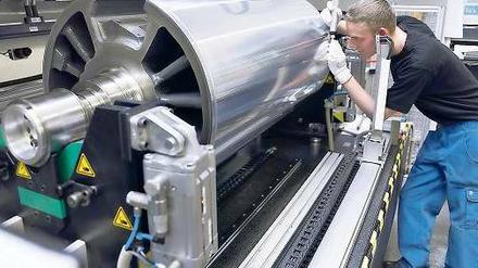 Hilfsbedürftig. Die größte Auszahlung aus dem Deutschlandfonds ging mit 300 Millionen Euro an die Heidelberger Druckmaschinen AG. Insgesamt vergab der Fonds Kredite über gut sieben Milliarden Euro an schwächelnde Firmen. 