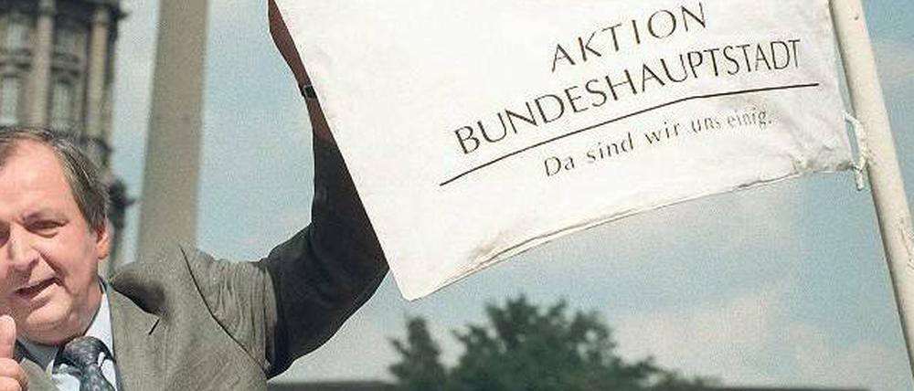 Berlin-Fan. Als Bundesbauminister organisierte Klaus Töpfer Mitte der neunziger Jahre den Umzug des Parlaments und zahlreicher Ministerien vom Rhein an die Spree.