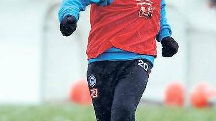 Zurück am Ball. Patrick Ebert trainiert wieder mit dem Team.