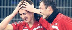 Nicht zu fassen. Uwe Hünemeier (links) und Emil Jula sind manchmal selbst überrascht, welche Erfolge ihre Mannschaft in dieser Saison erreicht.
